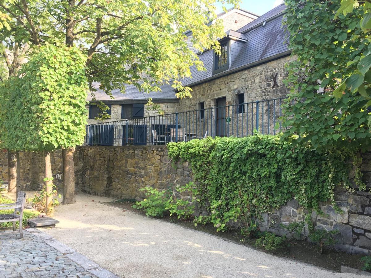 Les Confidences De Messire Sanglier, Stylished Guest Houses Beauraing Exterior foto