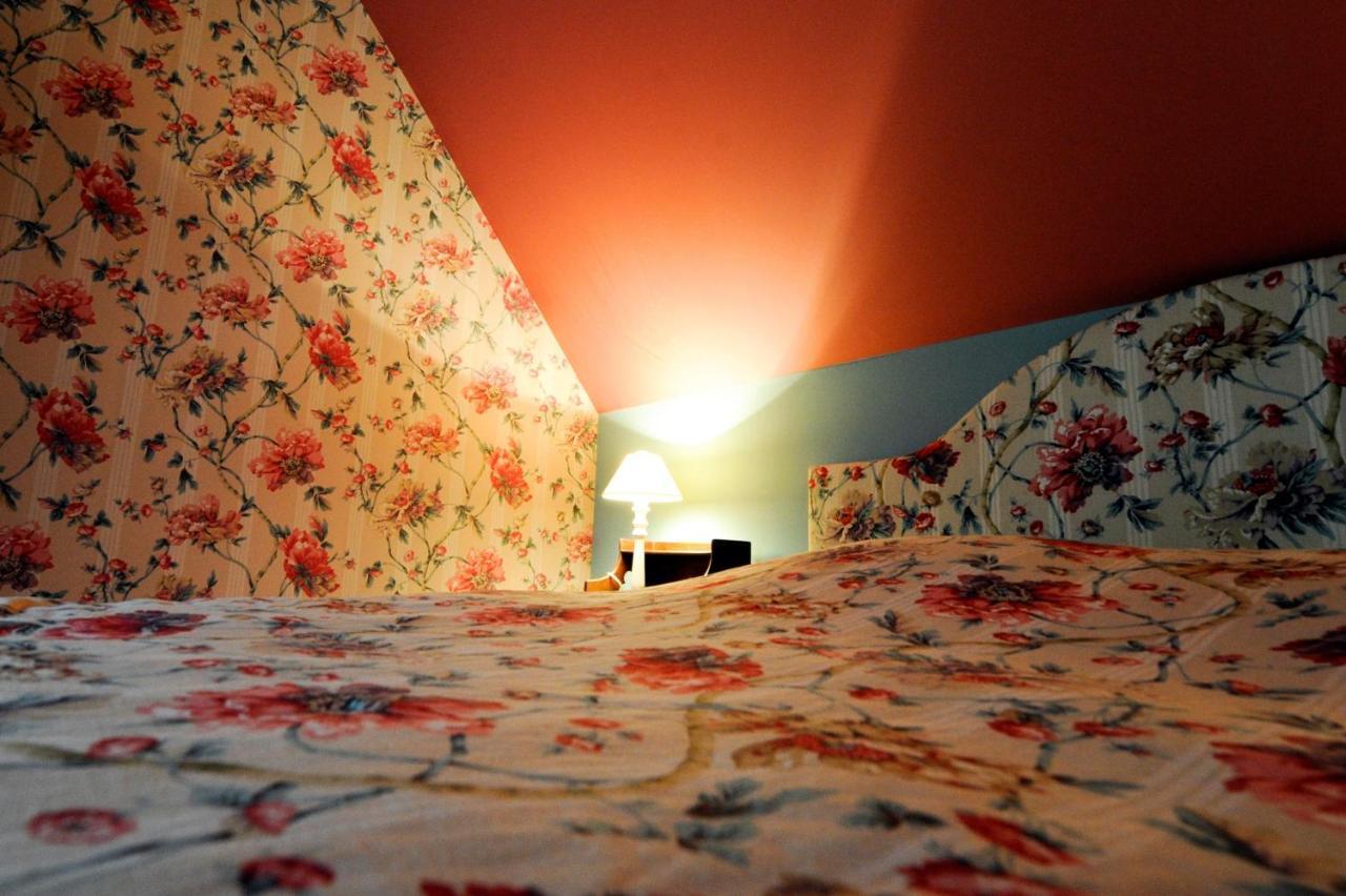 Les Confidences De Messire Sanglier, Stylished Guest Houses Beauraing Cameră foto